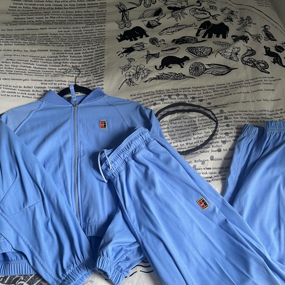 Nike track suit